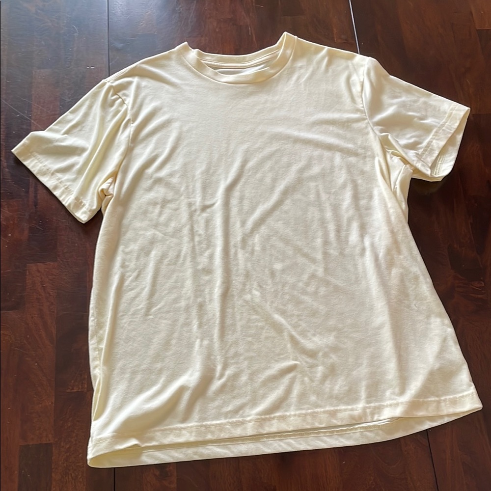 Yellow t-shirt